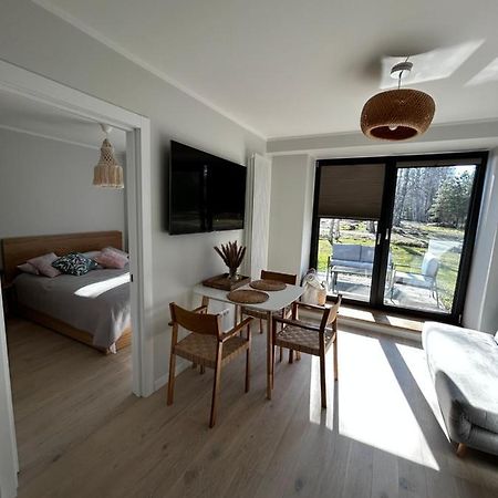 Albatross Getaway By The Sea, Spa And Forest With A Terrace Ķesterciems Εξωτερικό φωτογραφία